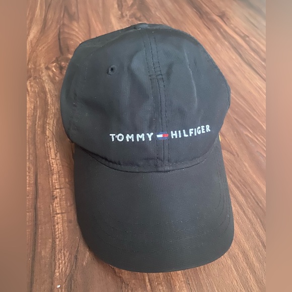 Tommy Hilfiger Hat - Picture 1 of 2